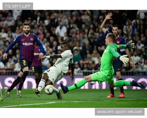 不续约就卖掉！皇马明示维尼修斯，巴西人来到十字路口，效力皇马的巴西球员