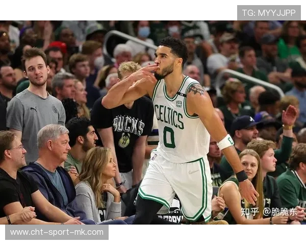 NBA红黑榜:字母41+15+9 周琦对手33+19 克莱创耻辱,周琦和字母哥身高臂展 NBA红黑榜:字母41+15+9 周琦对手33+19 克莱创耻辱,周琦和字母哥身高臂展